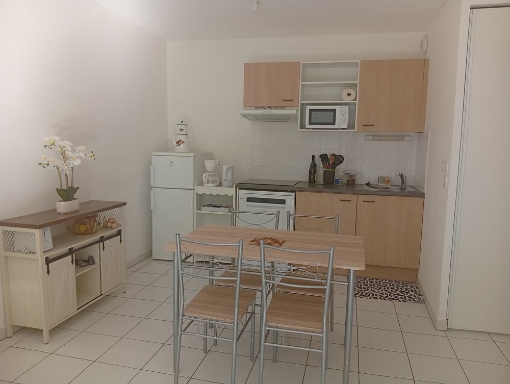 MEUBLEE T3 COURTE DUREE