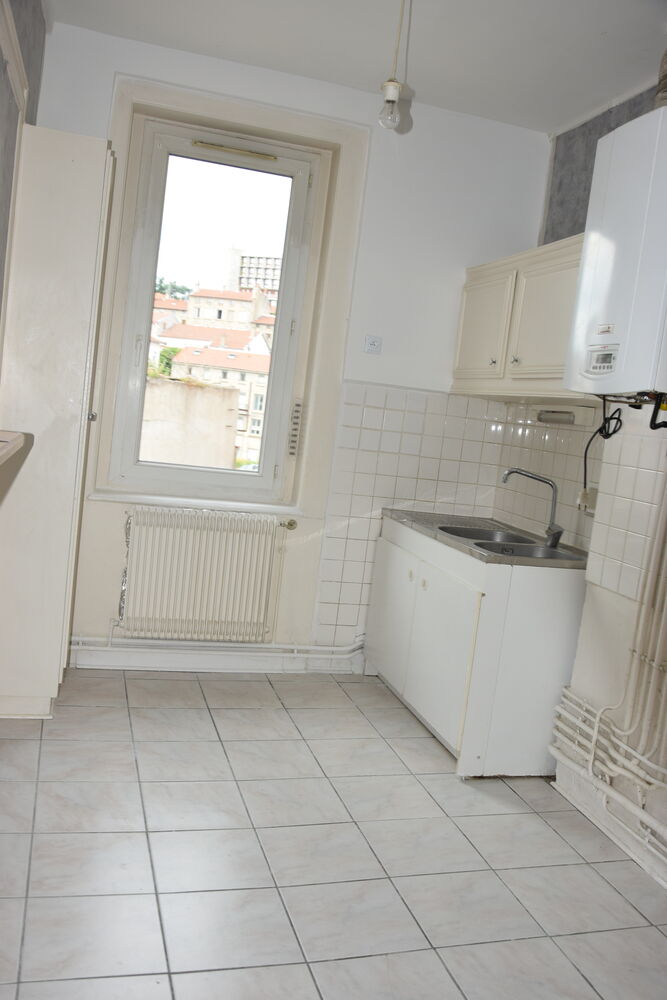 F3 + cuisine - 65 m² - Quartier d'affaire Chateaucreux -Gare