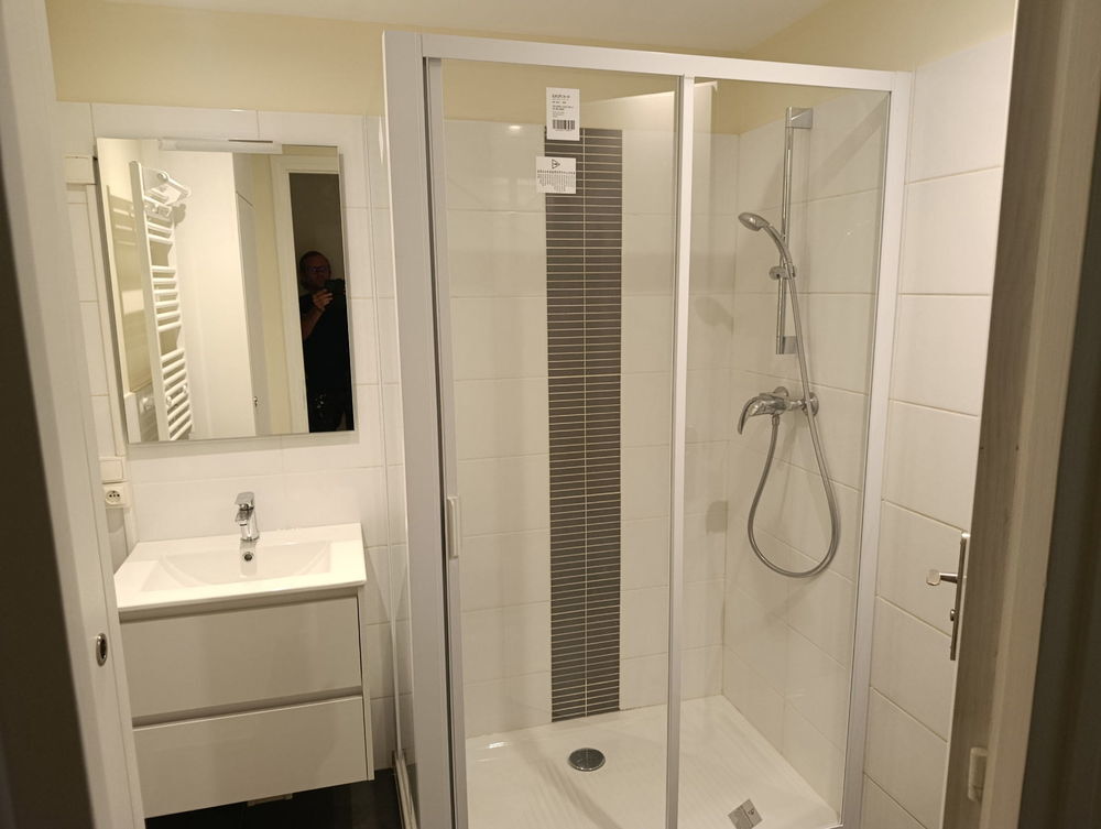 Appartement rénové avec clim et vue dégagée - Grenoble