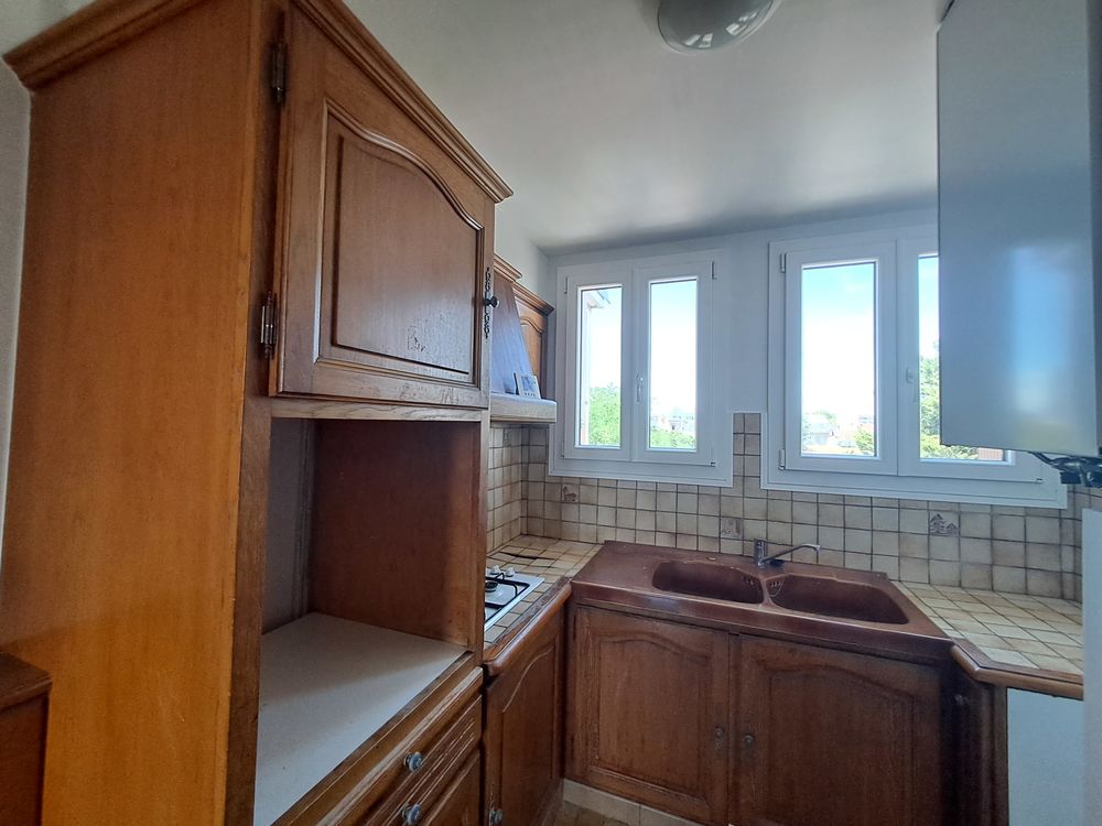APPARTEMENT 62 M2,BOX,CAVE,CENTRE VILLE MELUN