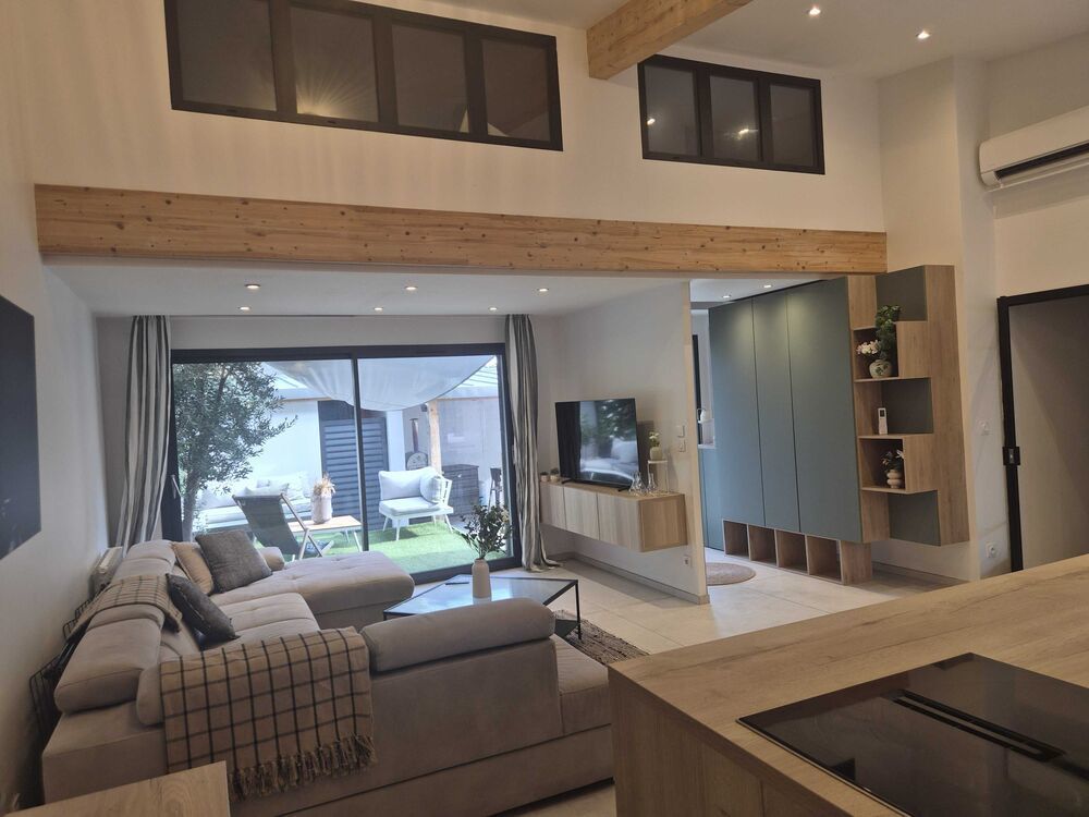 Maison d'architecte de plain-pied 105m2 habitable +22m2 mezz