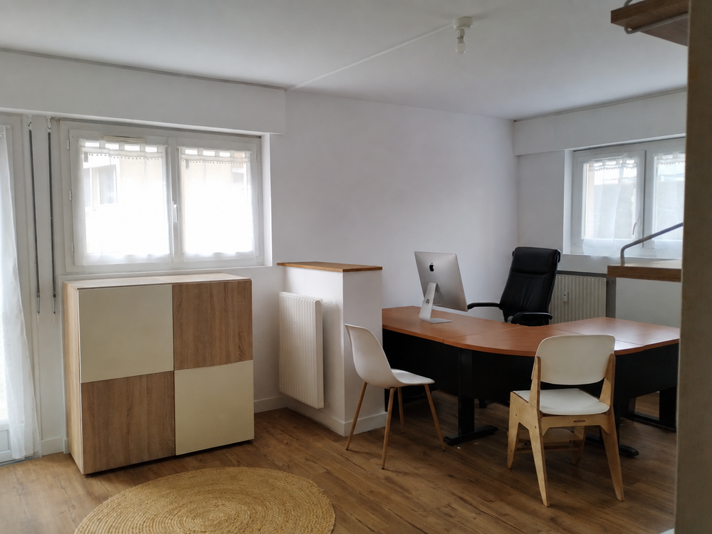 LE MANS ? CABINET PROFESSIONNEL 72 m² - RDC