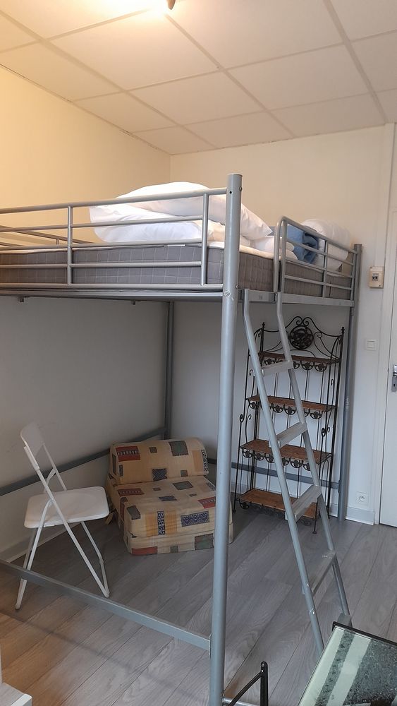 CHAMBRE MEUBLEE en HYPERCENTRE de RENNES