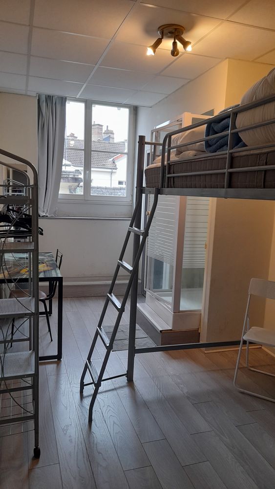 CHAMBRE MEUBLEE en HYPERCENTRE de RENNES
