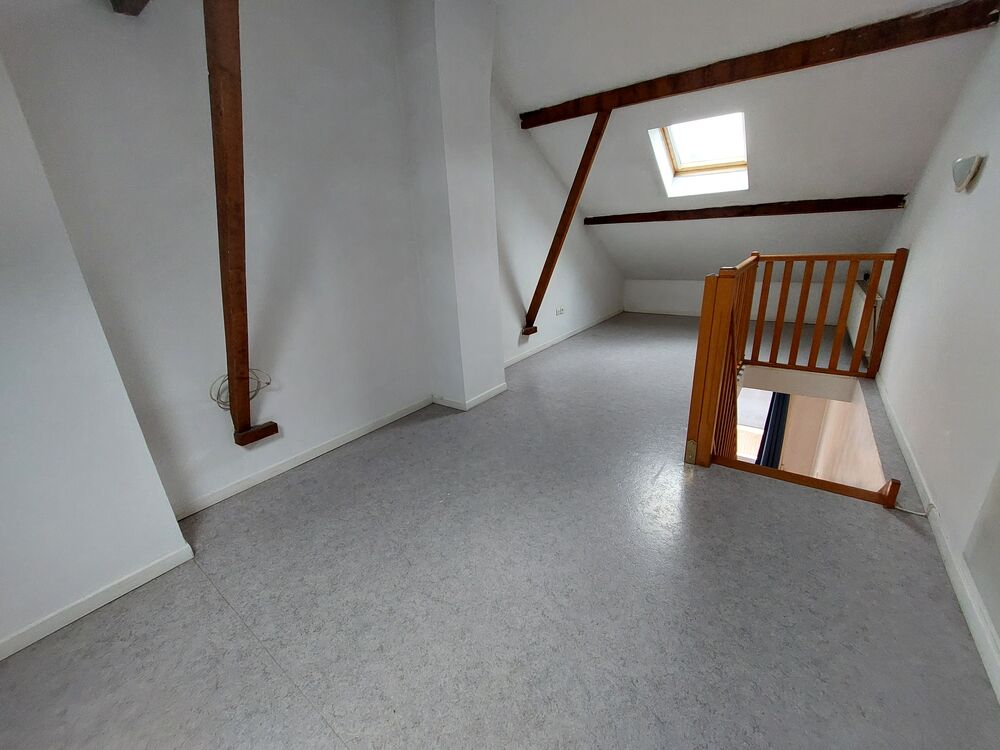 F2 en duplex Lille St Maurice prox metro