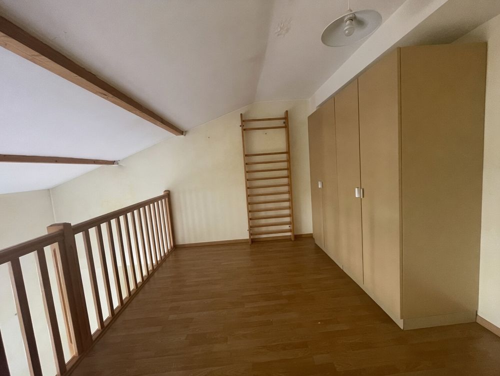 Appartement T3 de 104 m² climatisé avec balcon