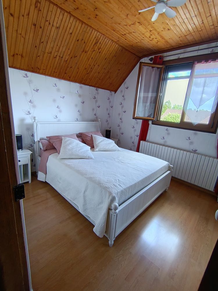 - Maison de ville individuelle - secteur calme