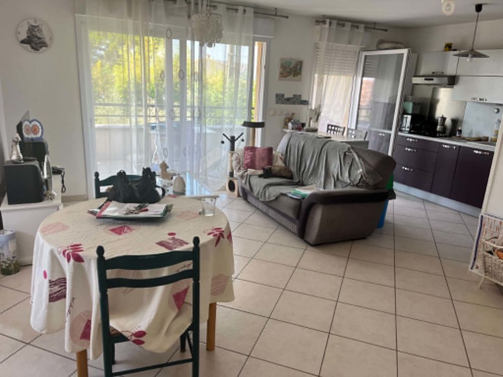 T3 LUMINEUX DANS RESIDENCE SECURISEE AVEC TERRASSE DE 12 M2
