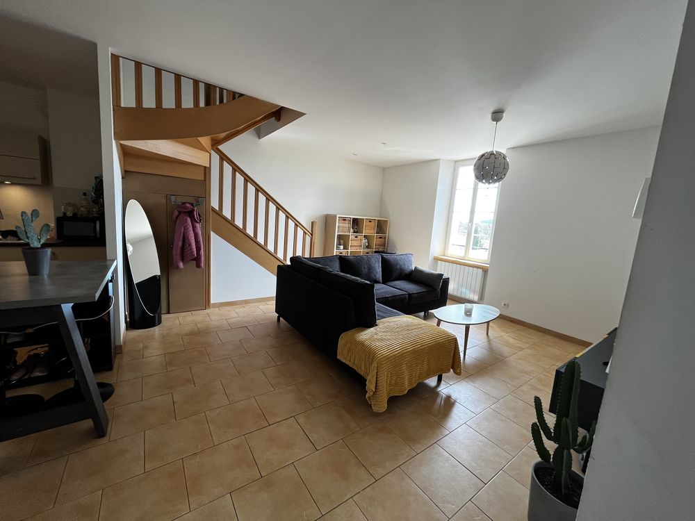 T2 duplex avec cuisine meublée 58 m 2 2 parking