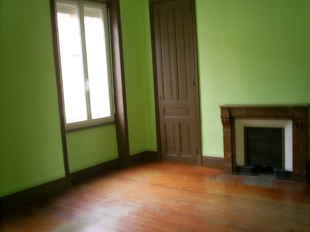rue centrale la clayette f4
