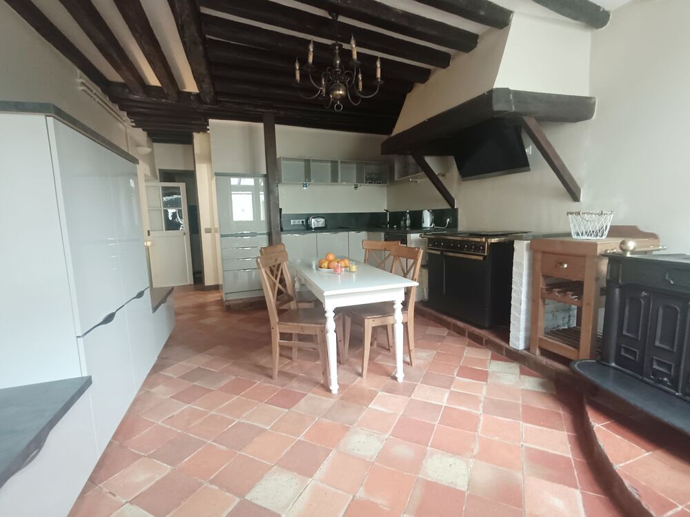 Rare. Maison de 155m2 et 130m² de surfaces aménageables
