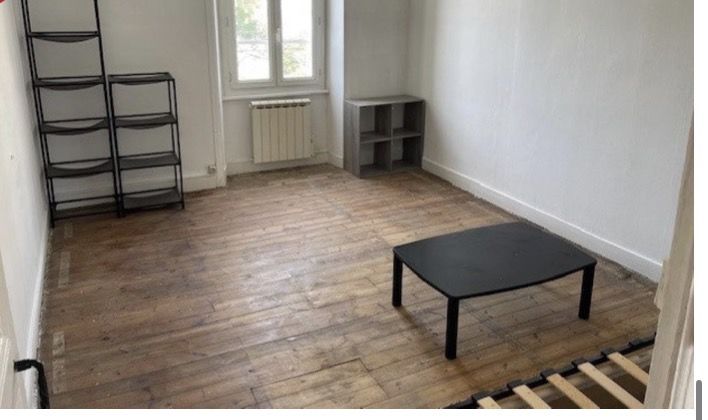 Appartement T1 coté gare de Laval