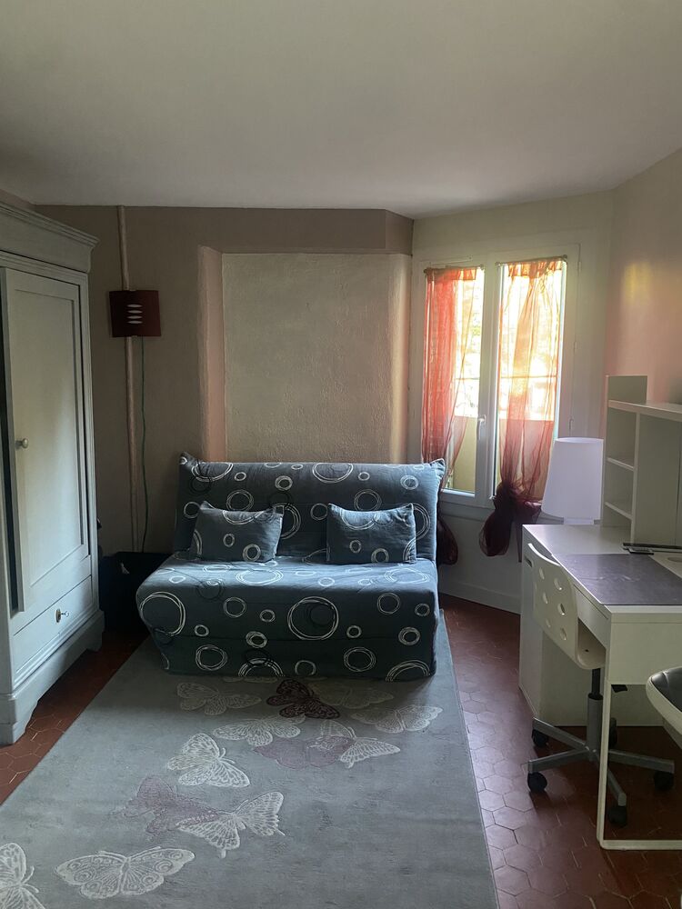 Studio meublé au centre ville de digne les bains