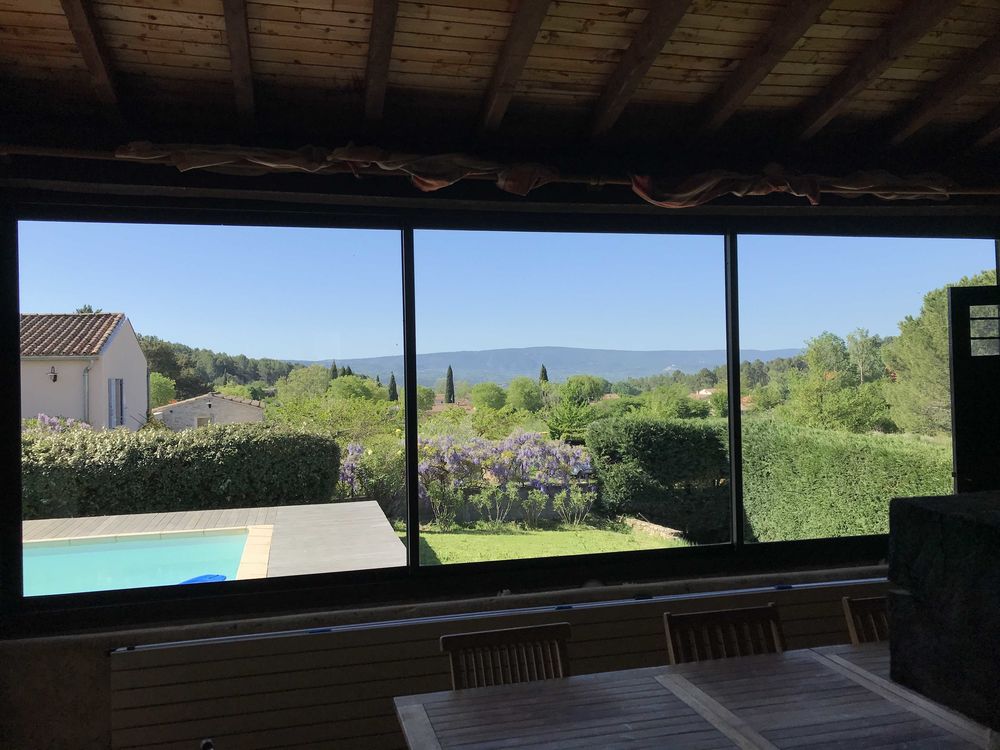Belle villa avec vue et piscine
