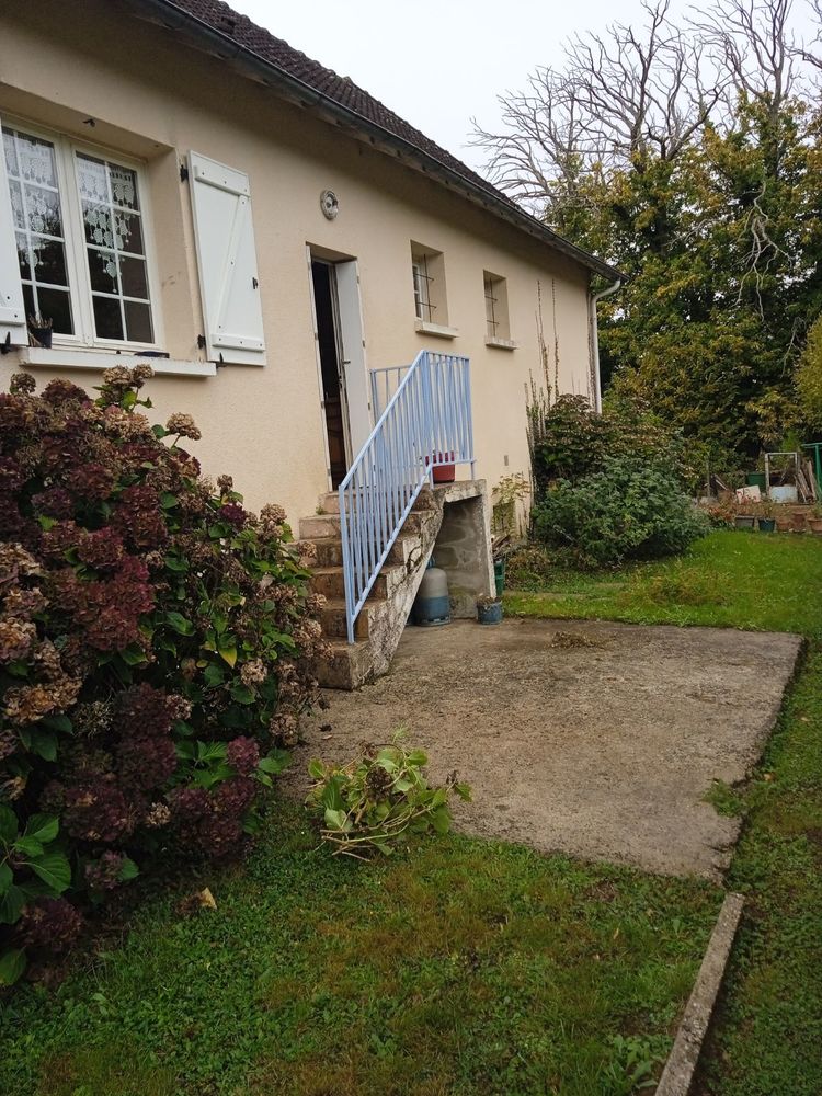 Maison familiale à la campagne entre Limoges et Eymoutiers