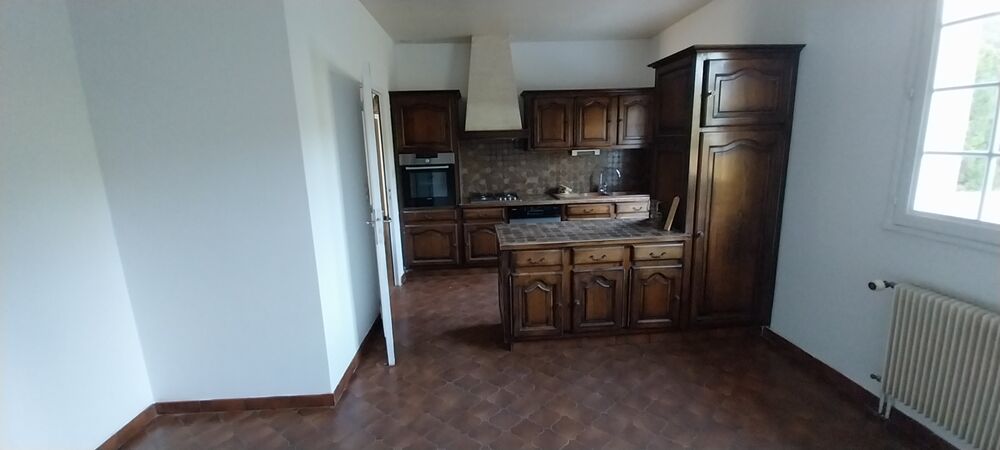 Maison familiale à la campagne entre Limoges et Eymoutiers
