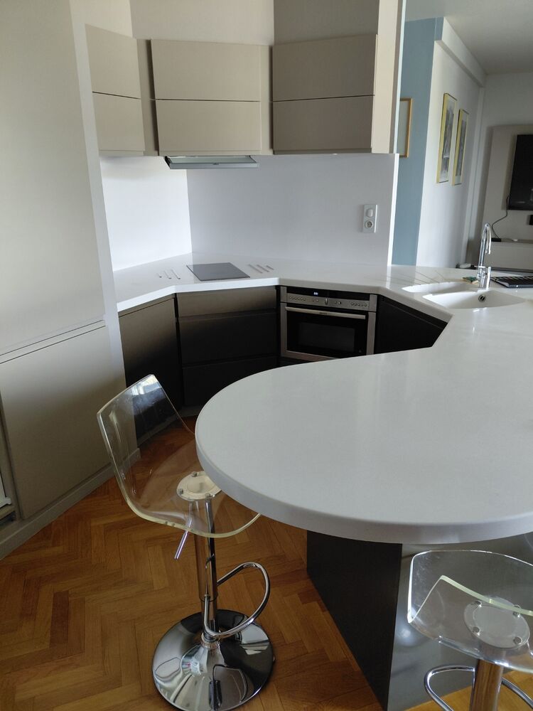 APPARTEMENT T4 ENTIÈREMENT RENOVE