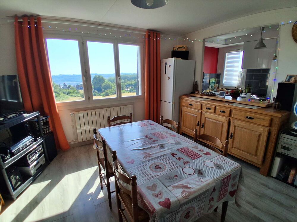 Super T2 dernier étage, ascenseur, garage, balcon ? Dieppe