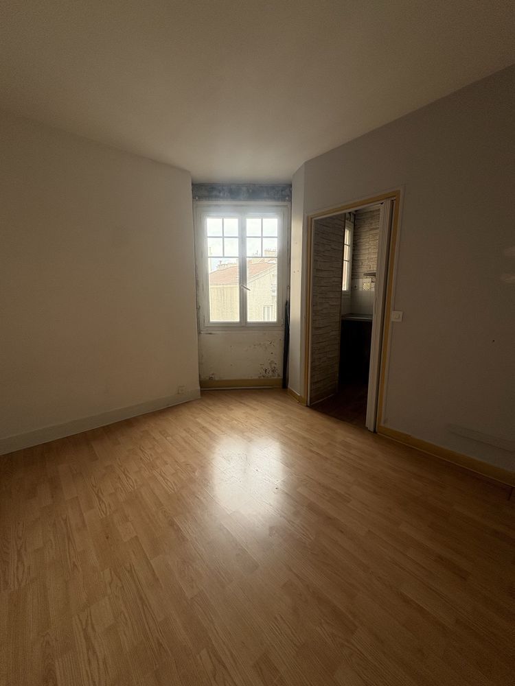 Saint-Mandé €" Studio 21 m² + cave €" 2áµ étage €" DPE D €" proche Paris