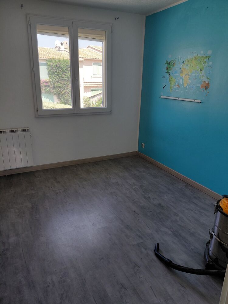 Maison avec jardin et garage