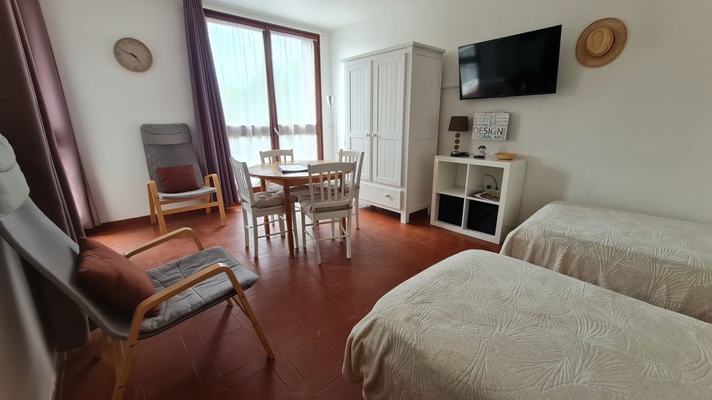 Appartement T1 très RENTABLE à côté des thermes 27M²