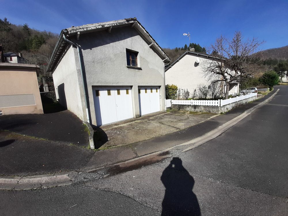 Particulier maison de campagne à Laval de Cère