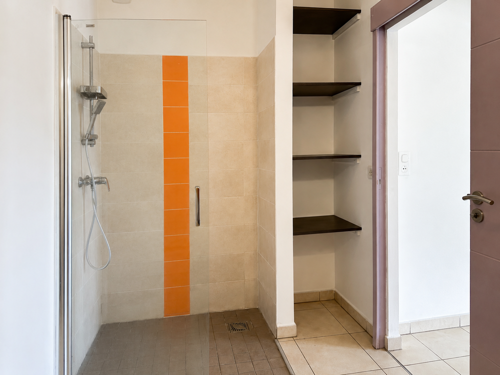 Grand T2 lumineux de 54 m² avec terrasse et parking à Saint-