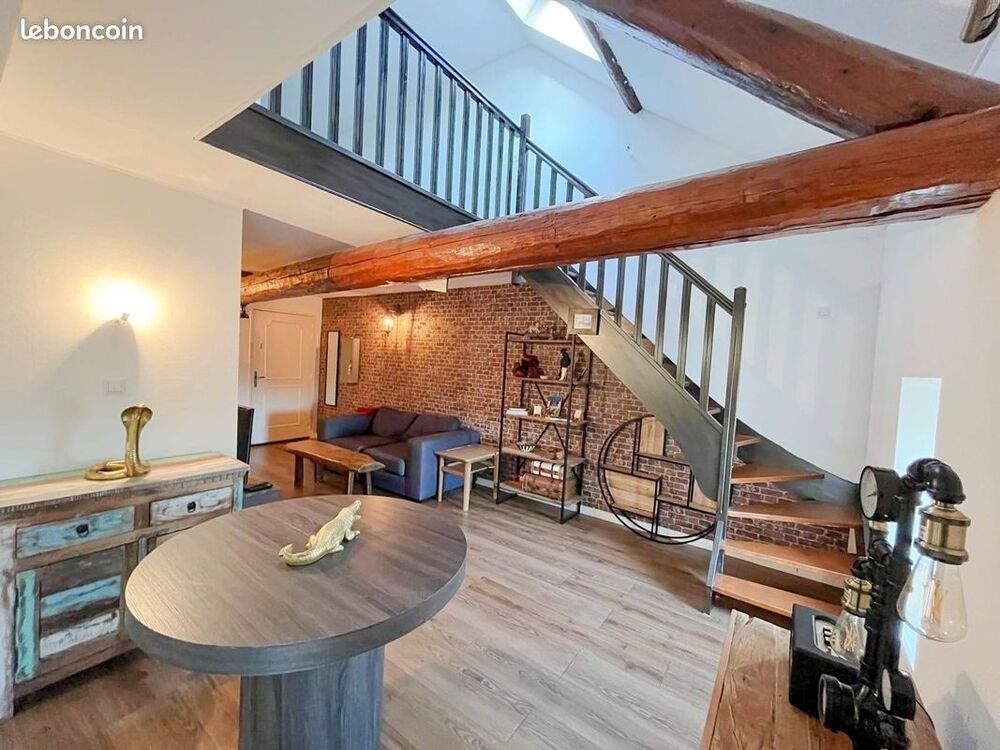 Appartement F3 - 74m² - château de Montoy-Flanville