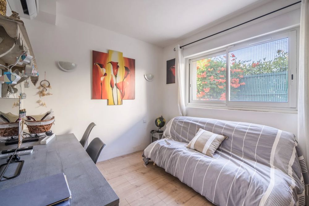 APPARTEMENT STYLE MAISON