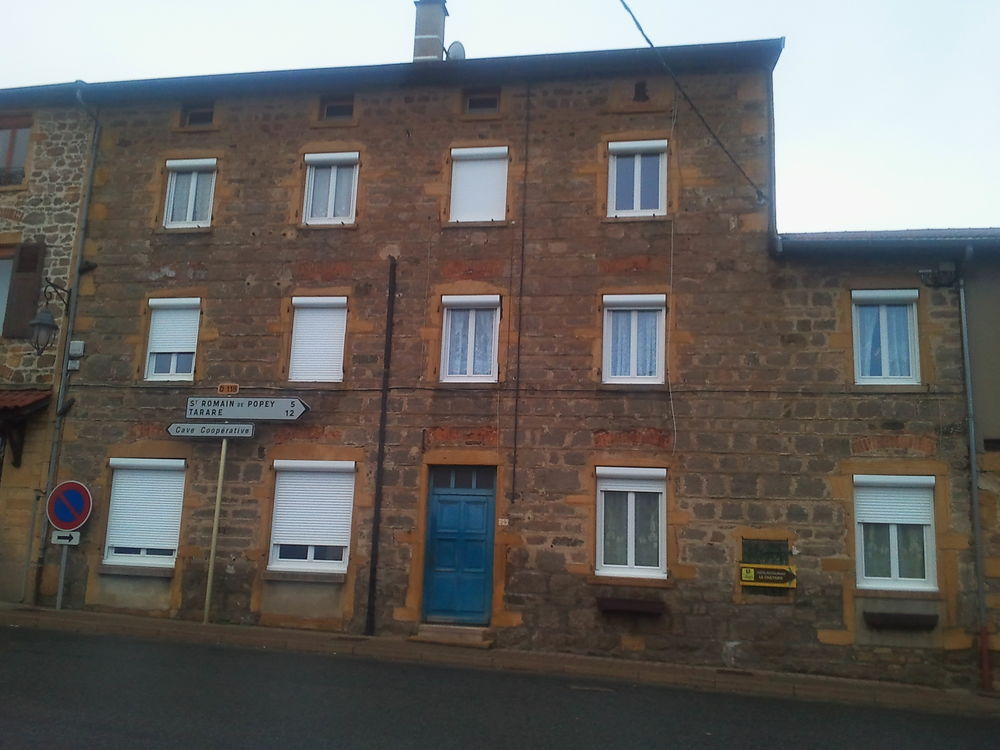 Sarcey appartement T2 entièrement rénové