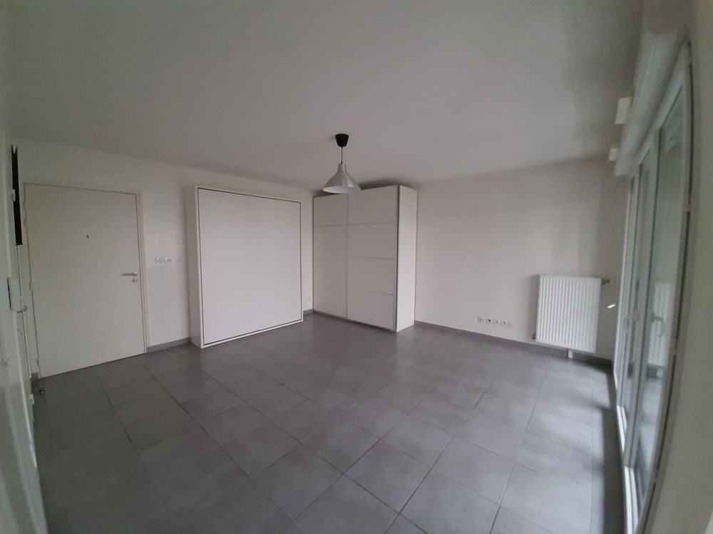 Vénissieux Centre ? Appartement T1 de 34 m² avec garage