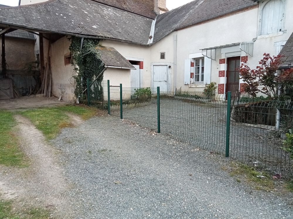 maison de 70 m2 dans le bourg de Morogues (18220)