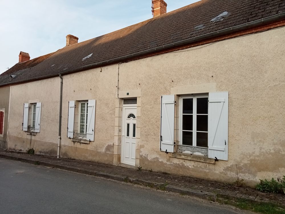 maison de 70 m2 dans le bourg de Morogues (18220)