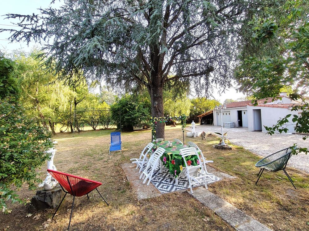 Maison 6 pièces 144 m2 sur 4908 m2 de terrain