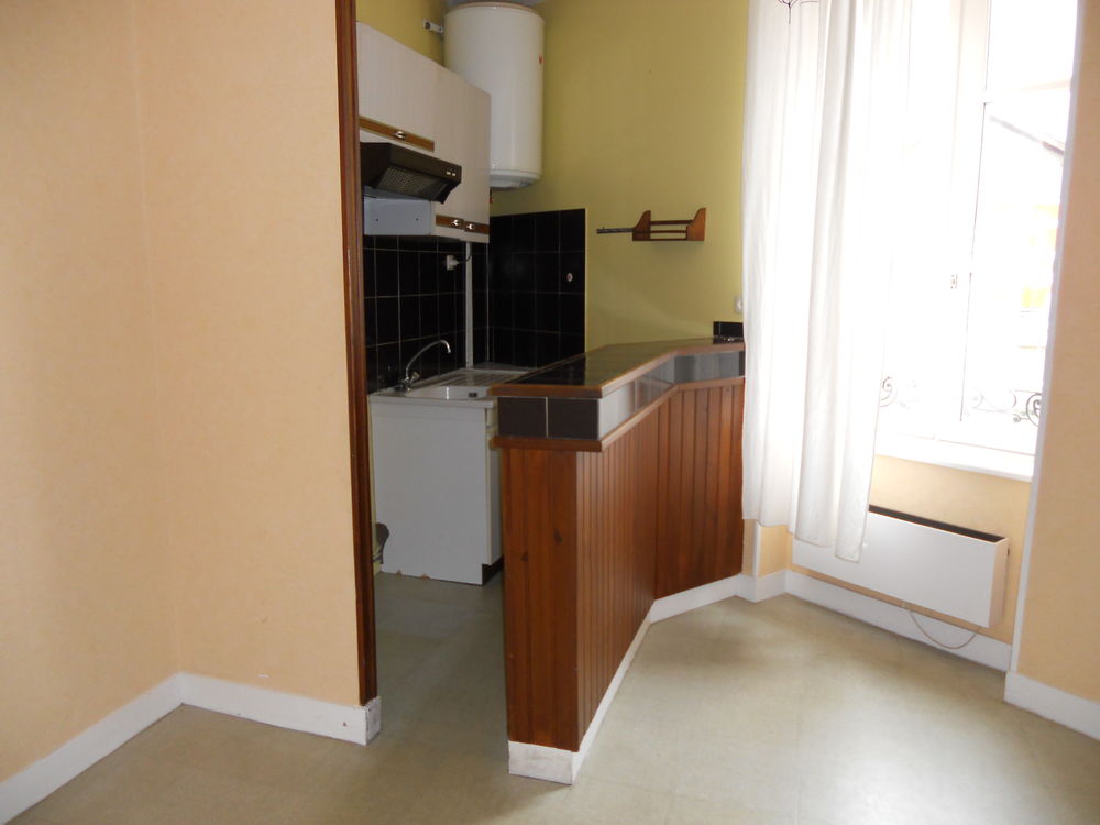 F 2 Rue François Perrin 87000 Limoges REFAIF A NEUF
