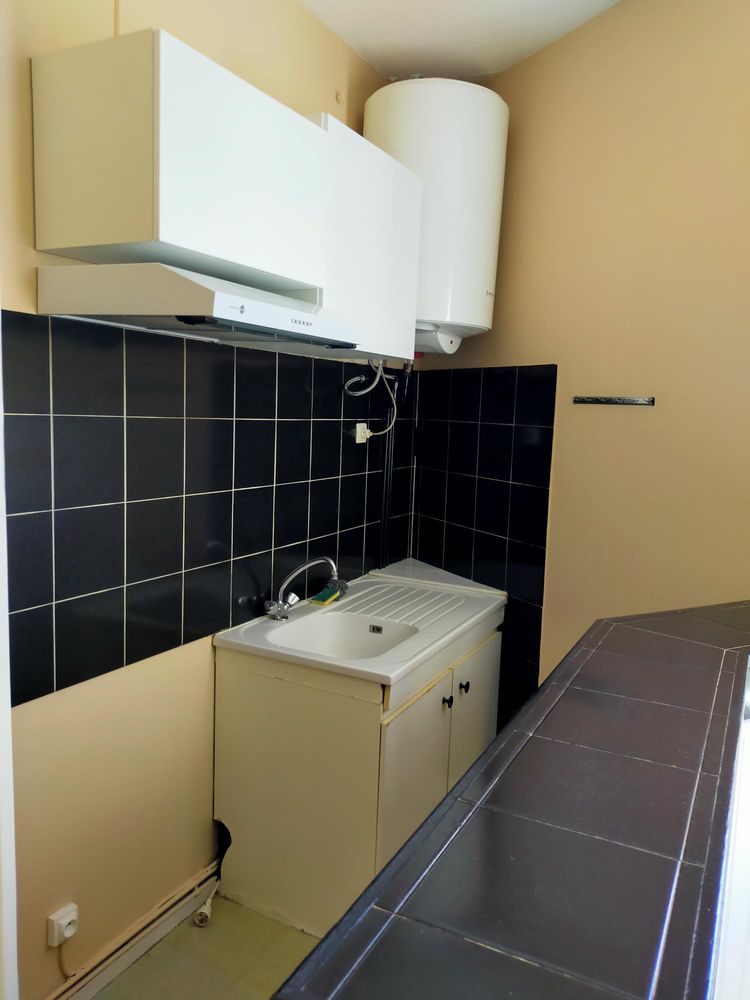 F 2 Rue François Perrin 87000 Limoges REFAIF A NEUF
