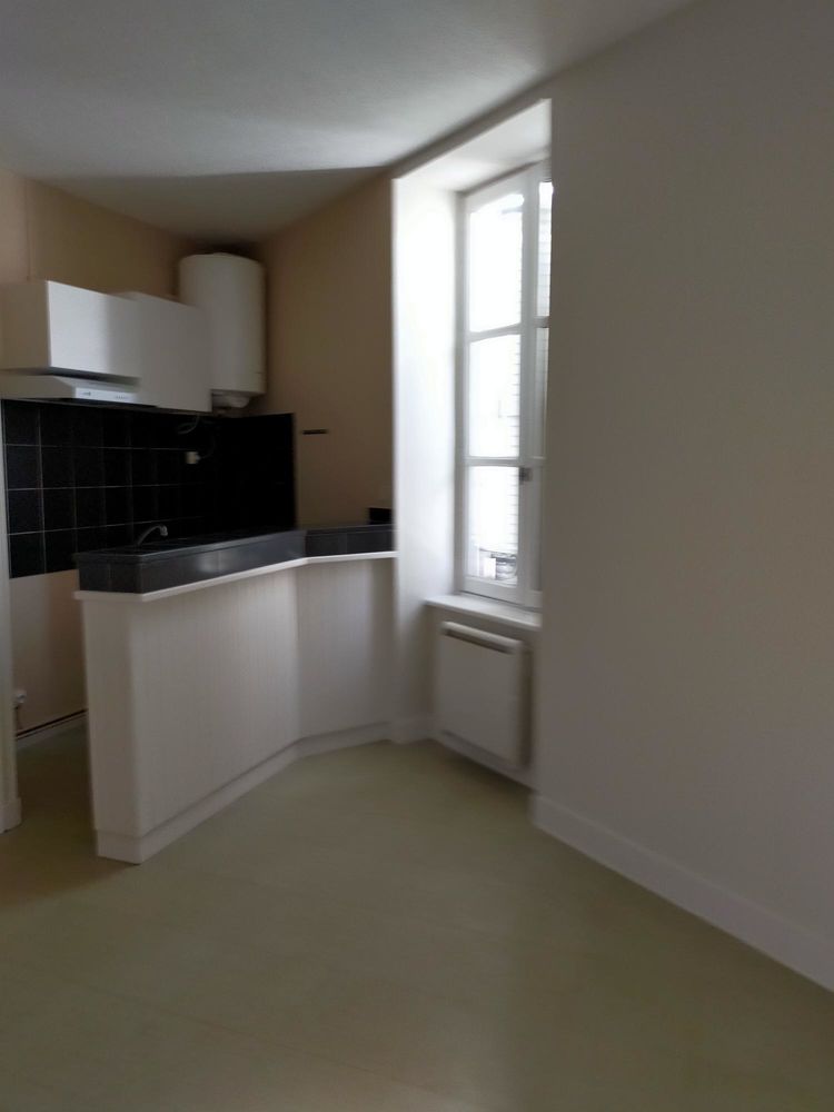 F 2 Rue François Perrin 87000 Limoges REFAIF A NEUF