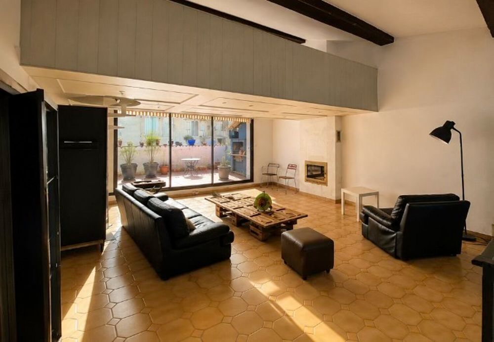 Duplex atypique de 120 m² avec terrasse tropézienne ? Bézier
