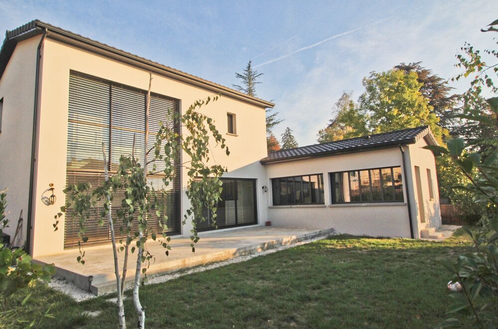 Superbe maison contemporaine de 140 m² avec garage