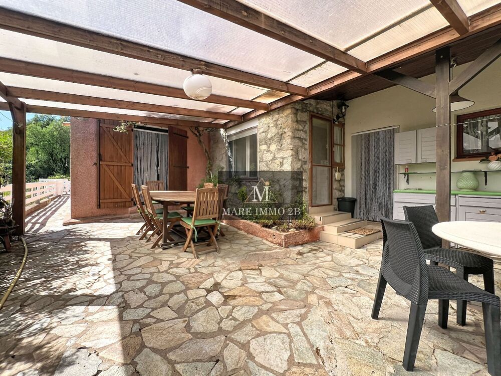 Maison sur les Hauteurs de Calvi