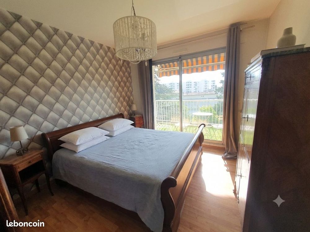 Appartement T4 à 5 mn du métro - Résidence le camelia