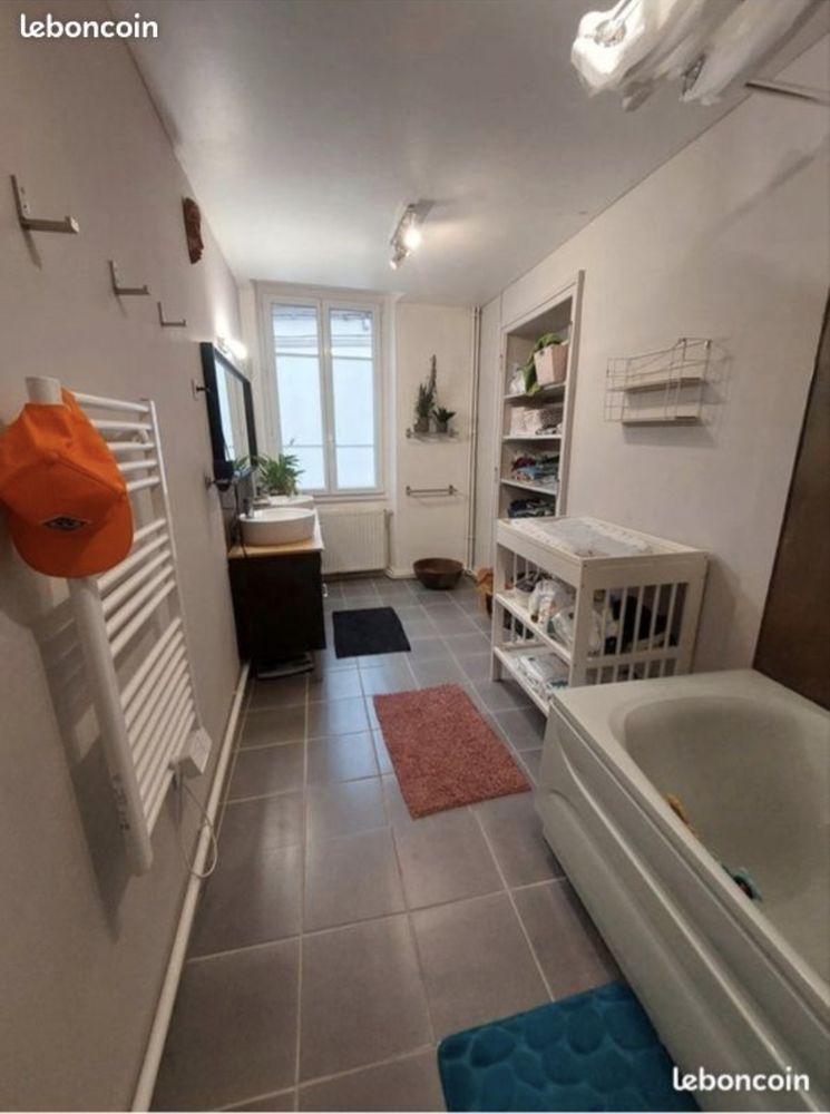 d'une maison de village 4 chambres