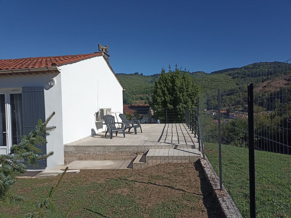 Maison individuelle plein sud Labastide rouairoux