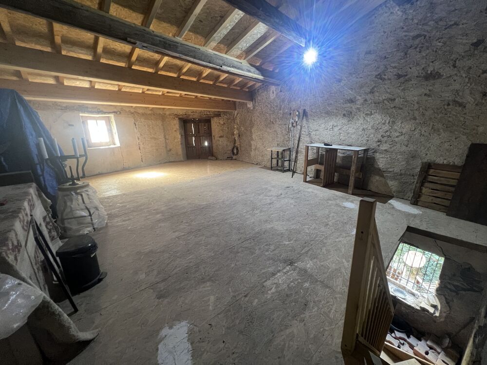 Belle bâtisse centre historique