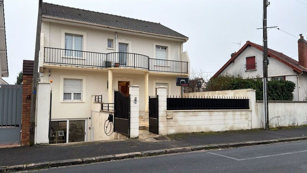 A SAISIR MAGNIFIQUE VILLA DE 7 PIECES