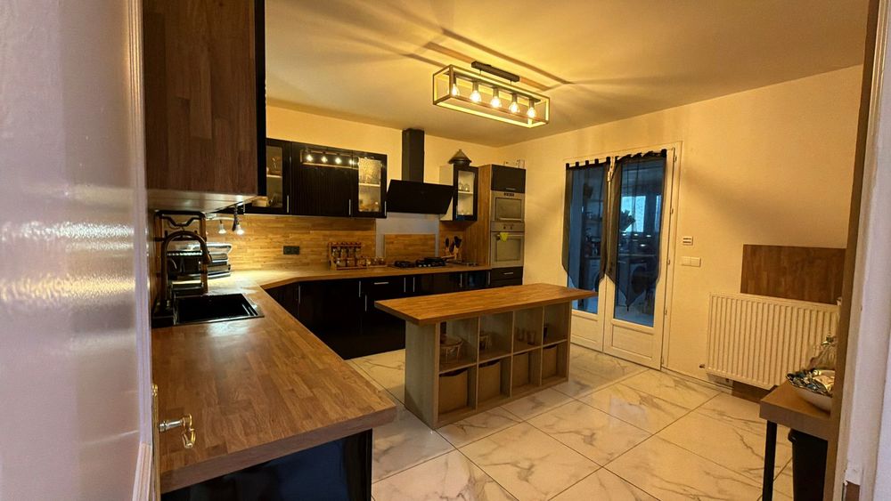 A SAISIR MAGNIFIQUE VILLA DE 7 PIECES
