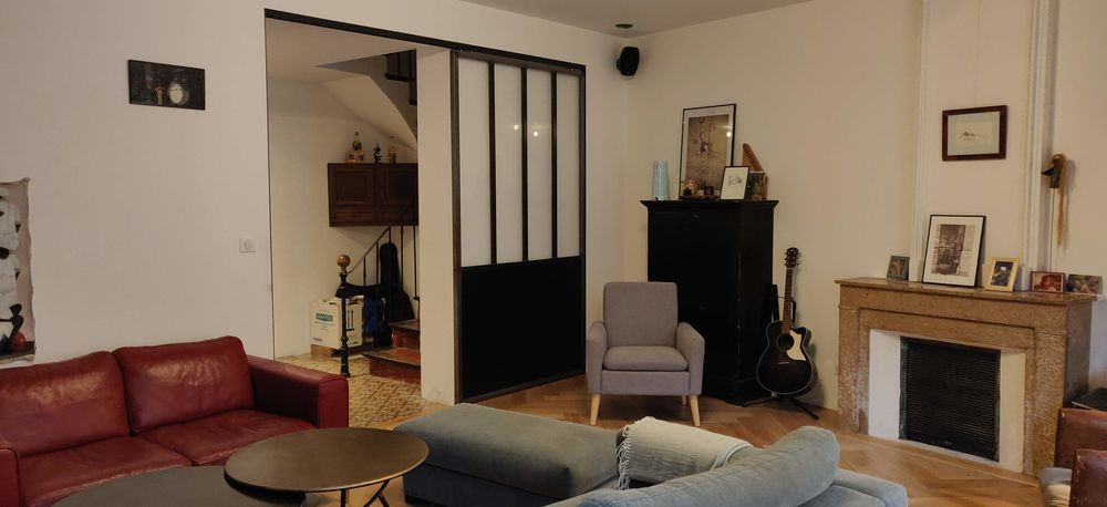 Maison de village en pierre de 340 m² - classe B
