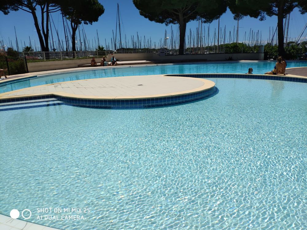 Studio cabine, parking, cellier à Port Camargue