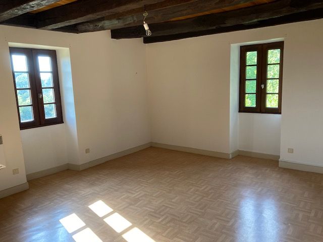 MAISON AVEC PARC - 10 MN BRIVE OUEST/LISSAC