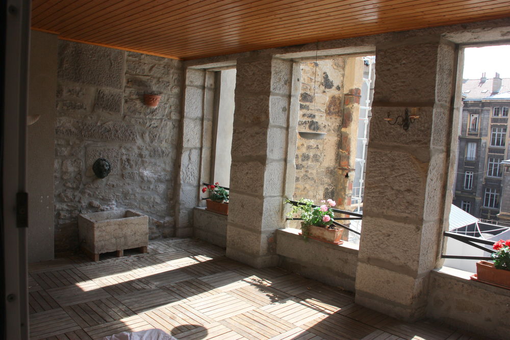 APPARTEMENT T6 197m²+ terrasse